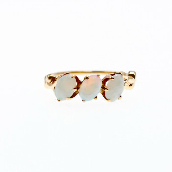Sky Jewelry Золотое кольцо с опалами  Нежность