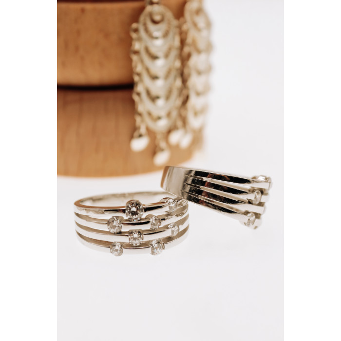 Sky Jewelry Серебряное кольцо с фианитами  Праздник