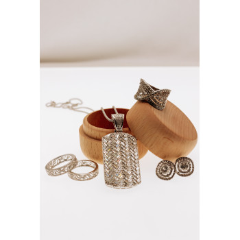 Sky Jewelry Серебряное кольцо с фианитами  Настроение