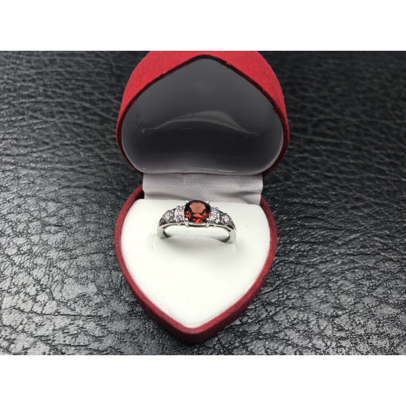 Sky Jewelry Серебряное кольцо с камнем Спессартин