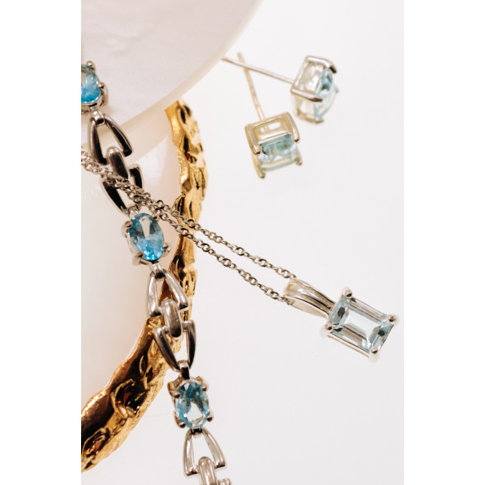 Sky Jewelry Серебряная цепочка с кулоном топаз