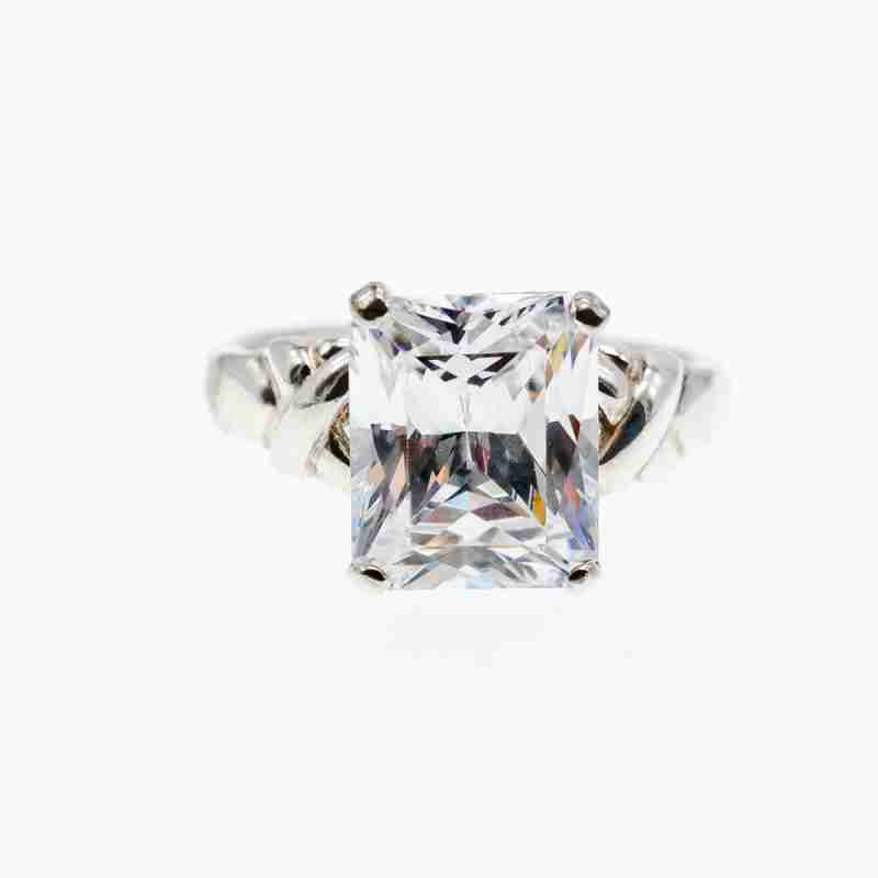 Sky Jewelry Серебряное кольцо с фианитом