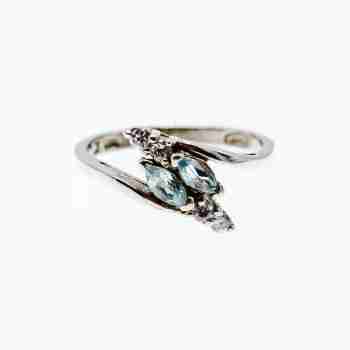 Sky Jewelry Серебряное кольцо с топазом и фианитами
