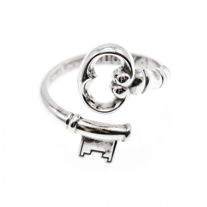 Sky Jewelry Серебряное кольцо  Ключик