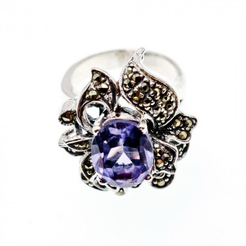 Sky Jewelry Серебряное кольцо с аметистом и марказитом