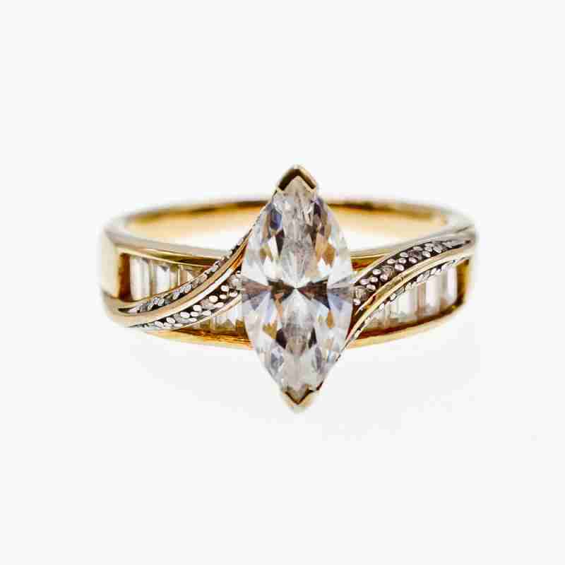 Sky Jewelry Серебряное кольцо в позолоте с фианитами  Маркиз