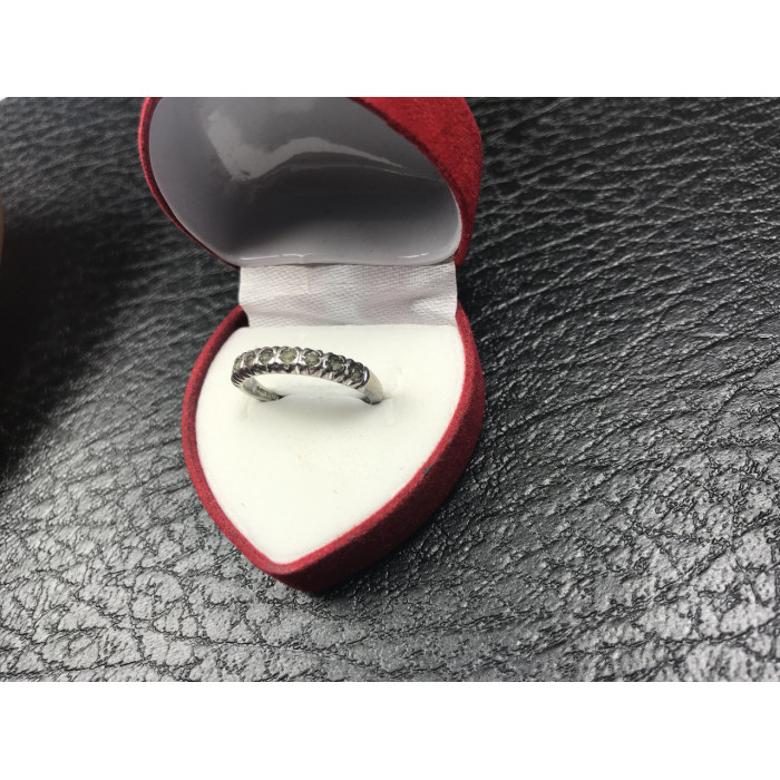 Sky Jewelry Серебряное кольцо с зелеными фианитами