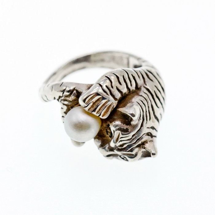 Sky Jewelry Серебряное кольцо с жемчугом  Котик
