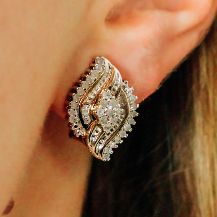 Sky Jewelry Серебряные серьги клипсы с белым топазом