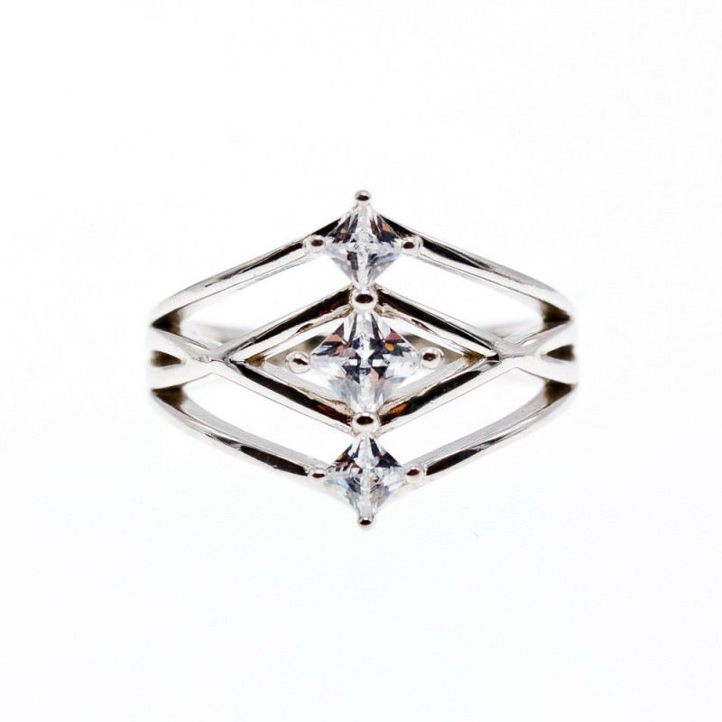 Sky Jewelry Серебряное кольцо с фианитами