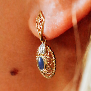 Sky Jewelry Золотые серьги с лунным камнем и бриллиантом  Ажур