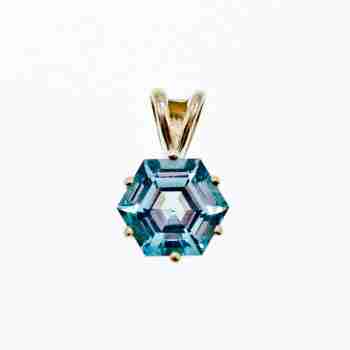 Sky Jewelry Серебряный кулон с топазом