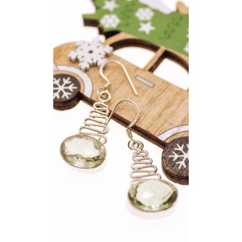 Sky Jewelry Серебряные серьги с камнем демантоид