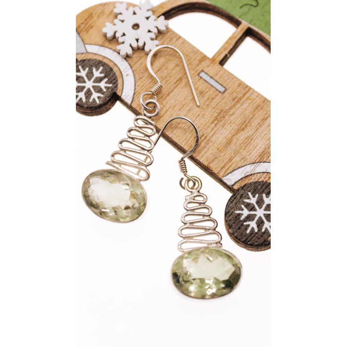 Sky Jewelry Серебряные серьги с камнем демантоид