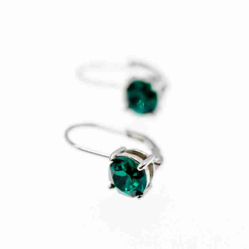 Sky Jewelry Серебряные серьги с изумрудом