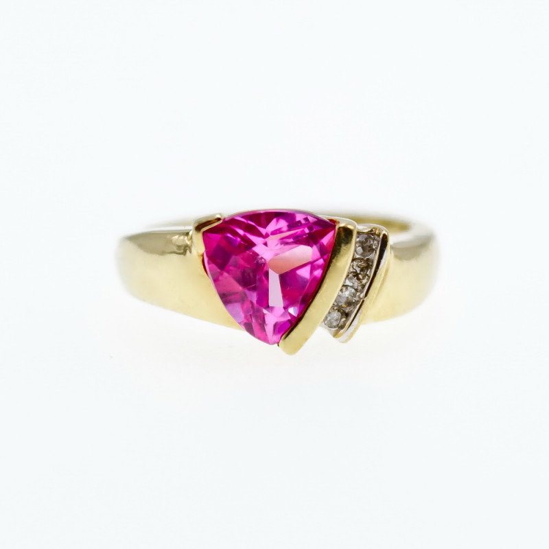 Sky Jewelry Золотое кольцо с розовым сапфиром и бриллиантами