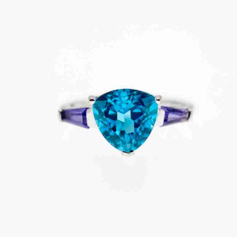 Sky Jewelry Золотое кольцо с топазом и аметистом
