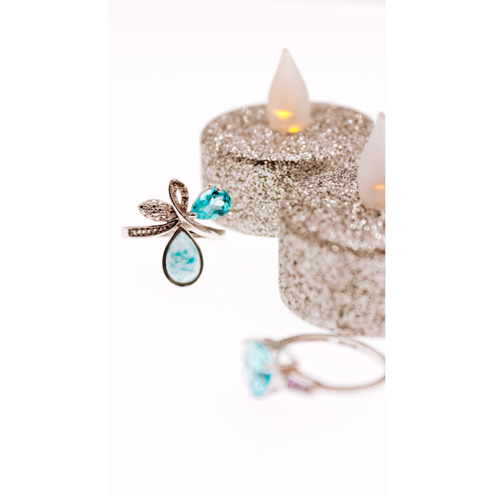 Sky Jewelry Серебряное кольцо с камнями ларимар топаз и белый сапфир