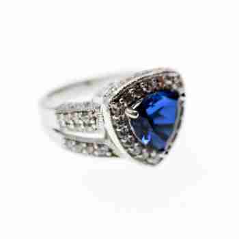 Sky Jewelry Серебряное кольцо с сапфиром и фианитами