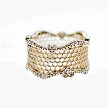 Sky Jewelry Серебряное кольцо с камнями гошенит  Сердца
