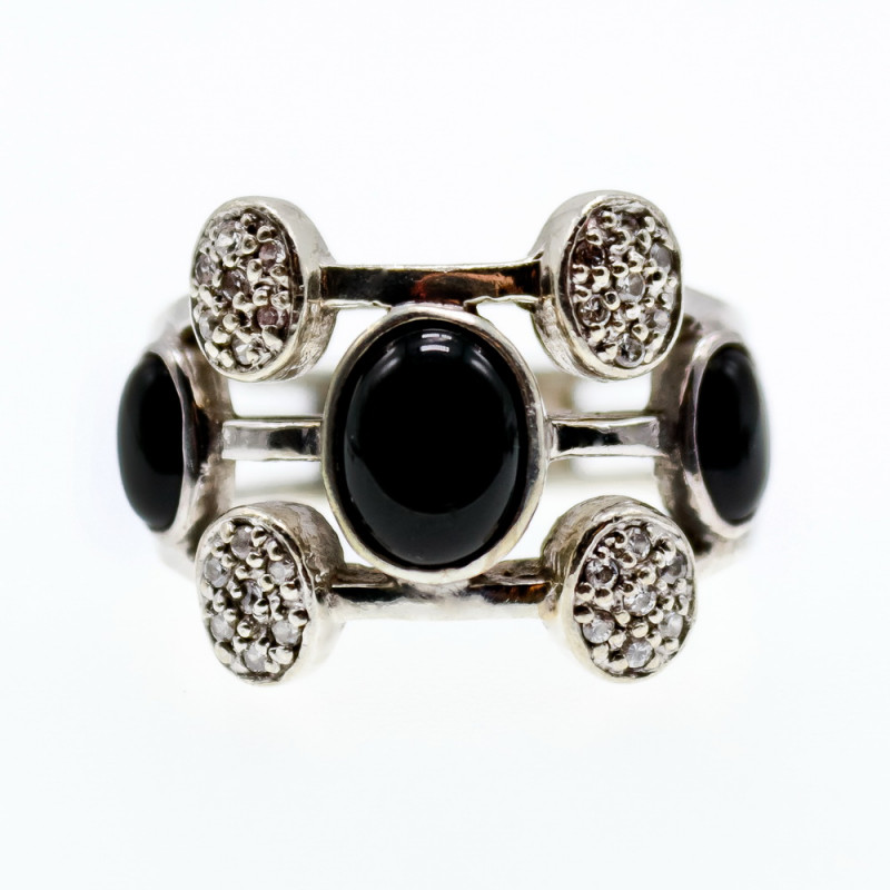 Sky Jewelry Серебряное кольцо с ониксом и гошенитом