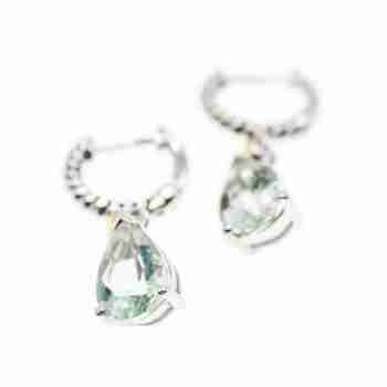 Sky Jewelry Серебряные серьги со вставкой из золота и камнем демантоид