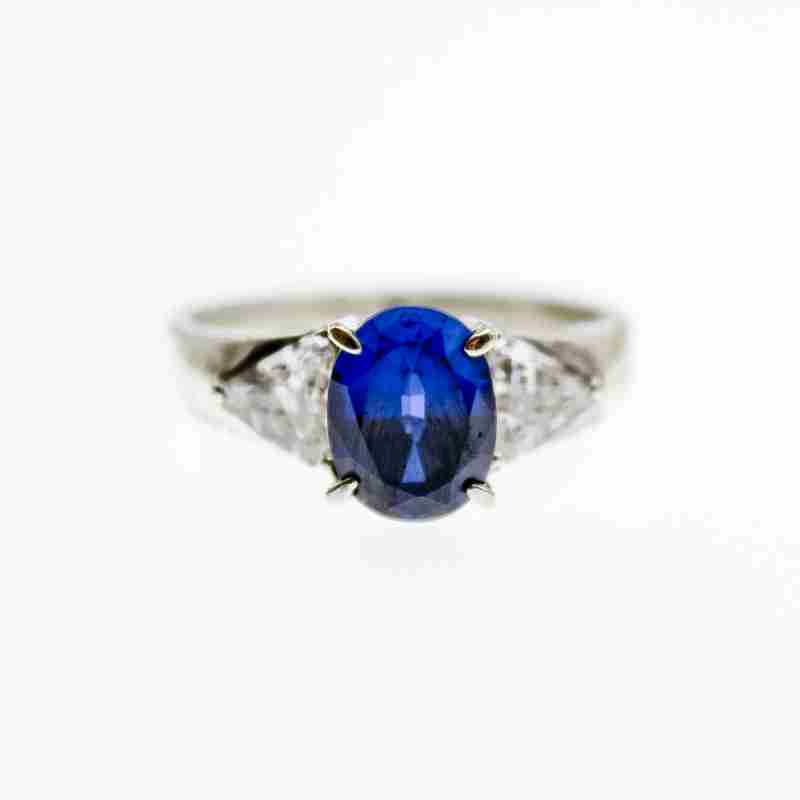 Sky Jewelry Серебряное кольцо с сапфиром и фианитом