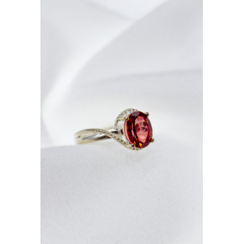 Sky Jewelry Серебряное кольцо с камнем шпинель  Обаяние