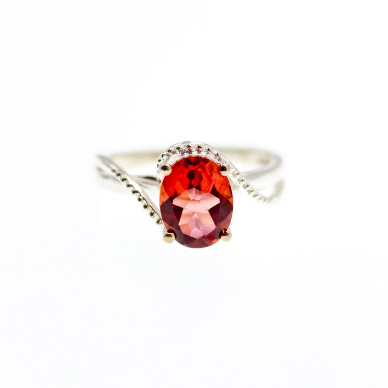 Sky Jewelry Серебряное кольцо с камнем шпинель  Обаяние