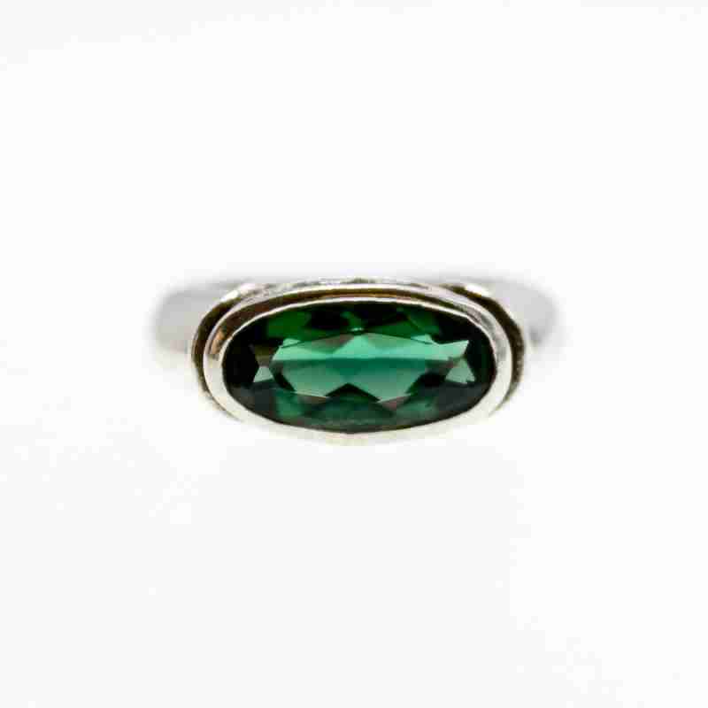 Sky Jewelry Винтажное серебряное кольцо с камнем демантоид