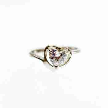 Sky Jewelry Серебряное кольцо с белым топазом  Сердце