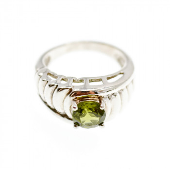 Sky Jewelry Серебряное кольцо с хризолитом