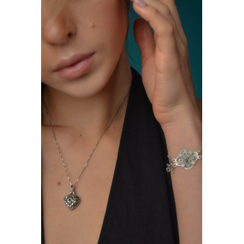 Sky Jewelry Серебряная цепочка с кулоном-сердце Черная Шпинель