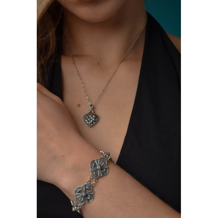 Sky Jewelry Серебряная цепочка с кулоном-сердце Черная Шпинель