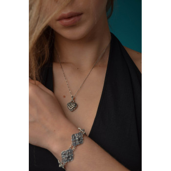 Sky Jewelry Серебряная цепочка с кулоном-сердце Черная Шпинель