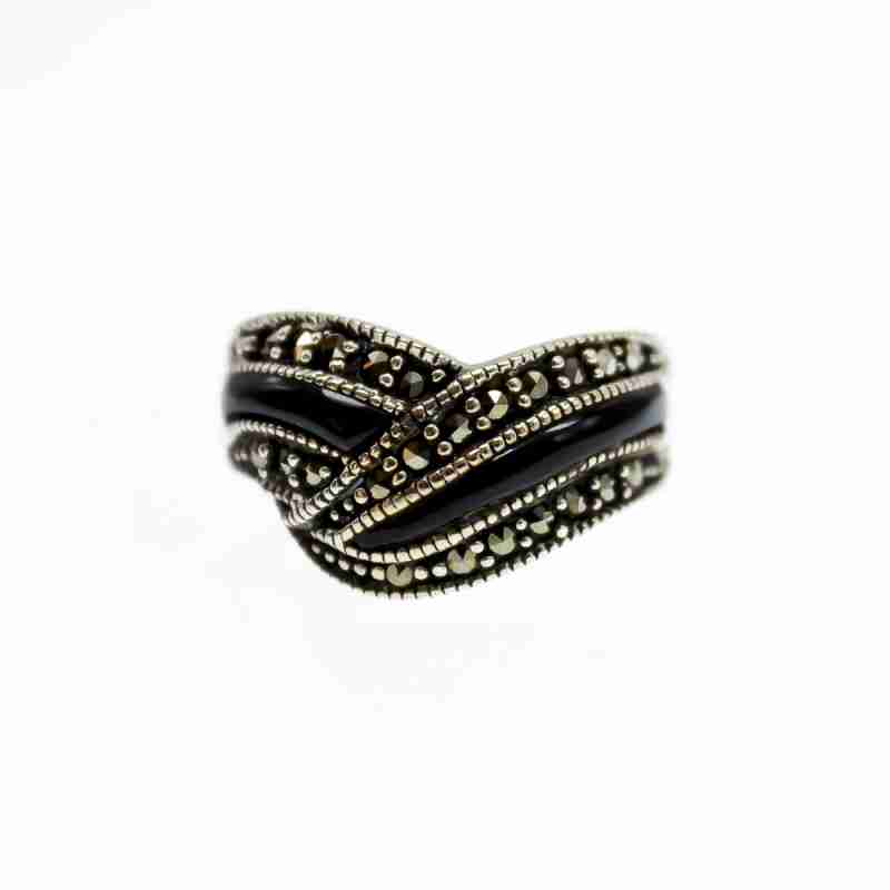Sky Jewelry Серебряное кольцо с нефритом и марказитом