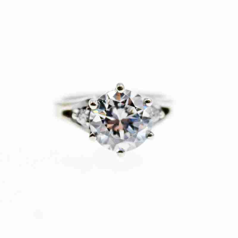 Sky Jewelry Серебряное кольцо с фианитами  Любовь