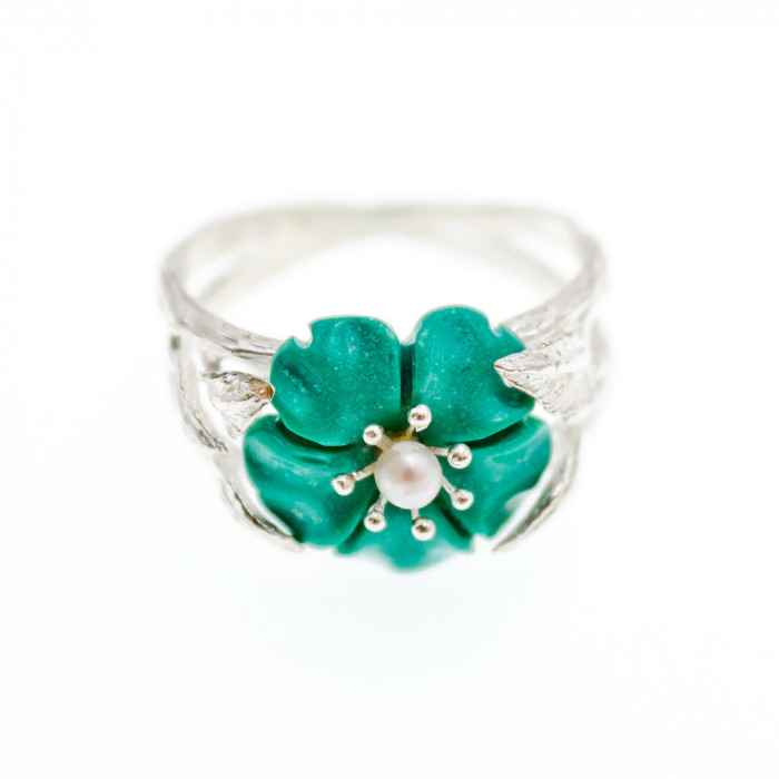 Sky Jewelry Серебряное кольцо с эмалью и жемчугом  Цветы