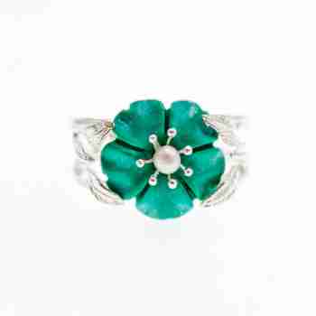 Sky Jewelry Серебряное кольцо с эмалью и жемчугом  Цветы