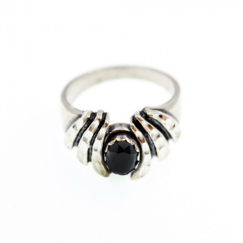 Sky Jewelry Серебряное кольцо с гематитом  Уникальность