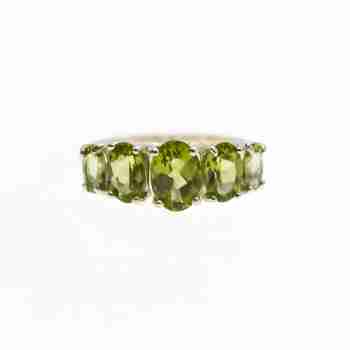 Sky Jewelry Серебряное кольцо с хризолитом  Обаяние