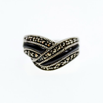 Sky Jewelry Серебряное кольцо с нефритом и марказитом