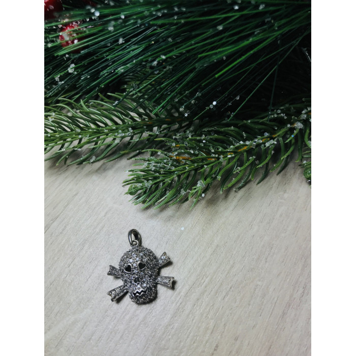 Sky Jewelry Серебряный кулон -череп  с фианитами