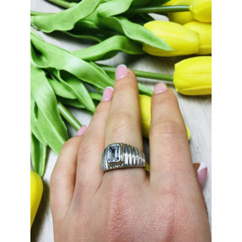 Sky Jewelry Серебряное кольцо с Гошенитом (берилл)