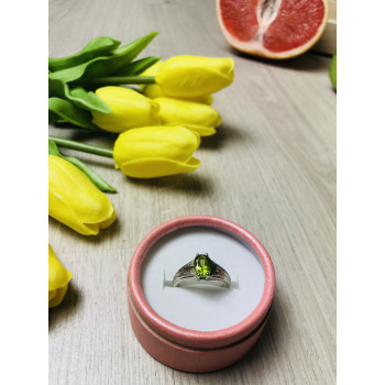 Sky Jewelry Серебряное кольцо с камнем Цаворит