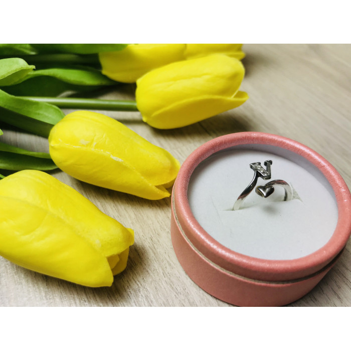 Sky Jewelry Серебряное кольцо с буквой V