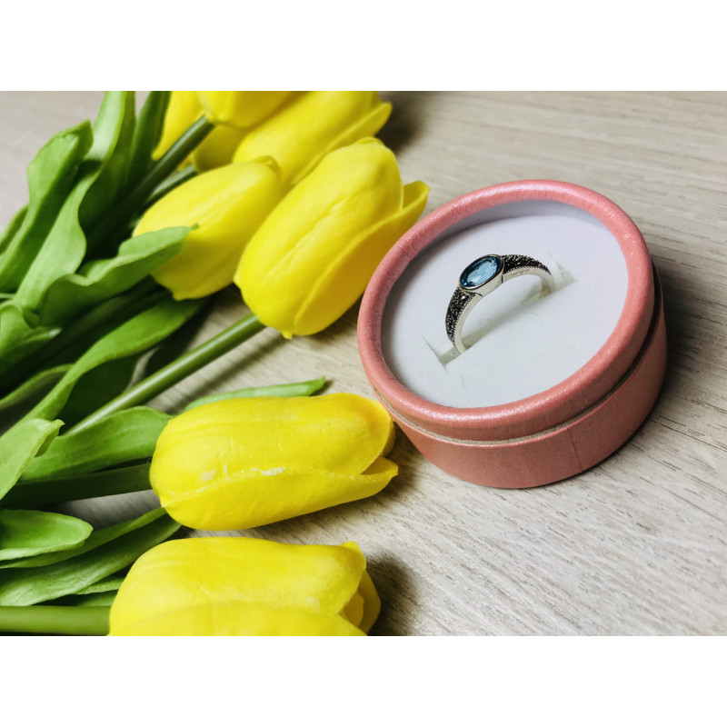 Sky Jewelry Серебряное кольцо с камнем голубая Шпинель и черный кварцем