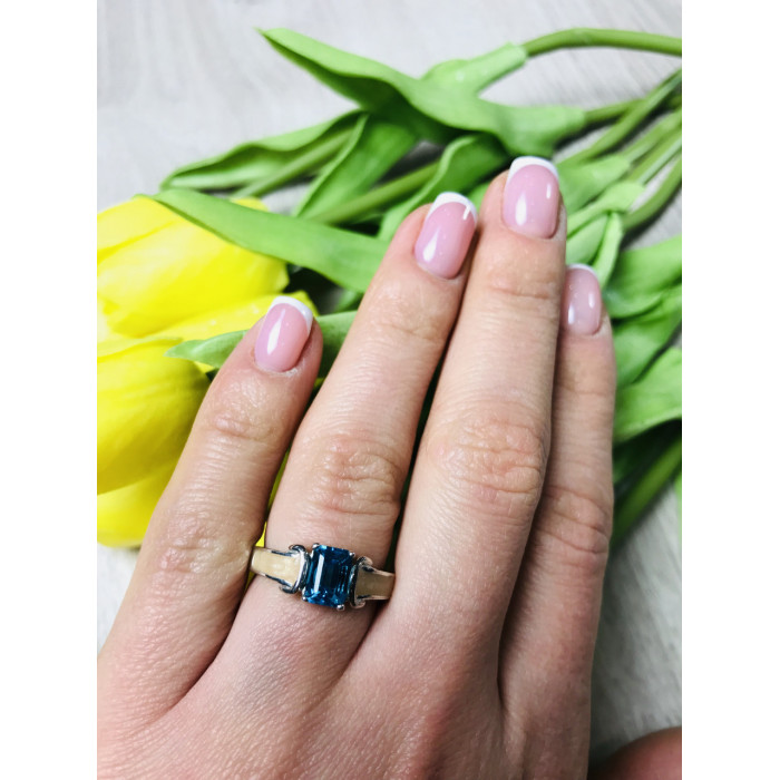 Sky Jewelry Серебряное кольцо с голубой шпинелью