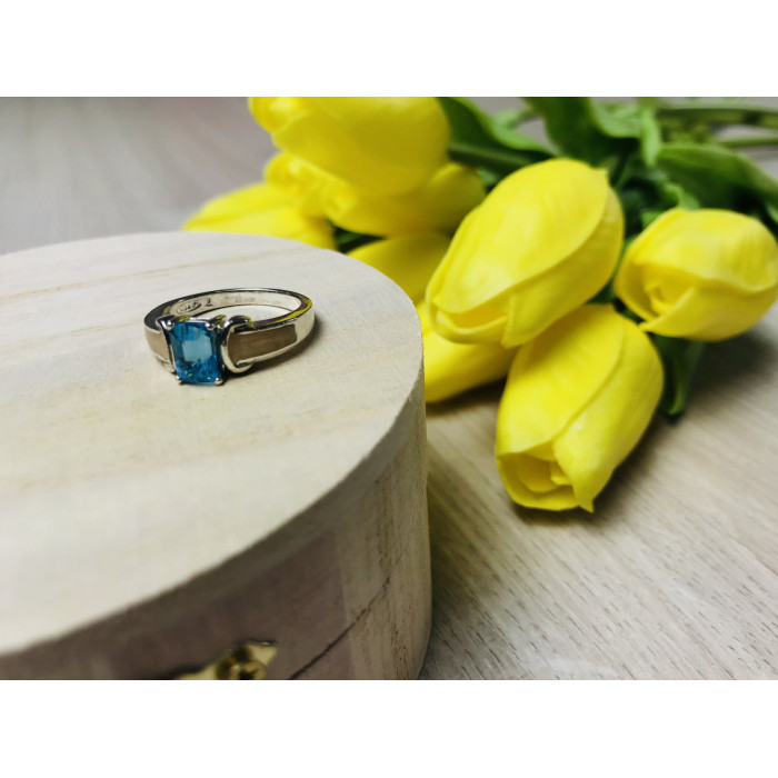 Sky Jewelry Серебряное кольцо с голубой шпинелью