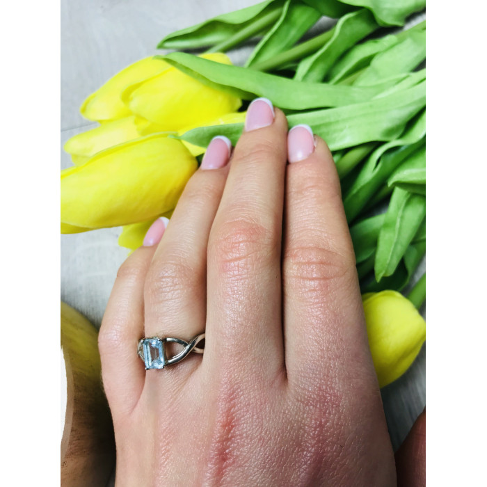 Sky Jewelry Серебряное кольцо с камнем Шпинель